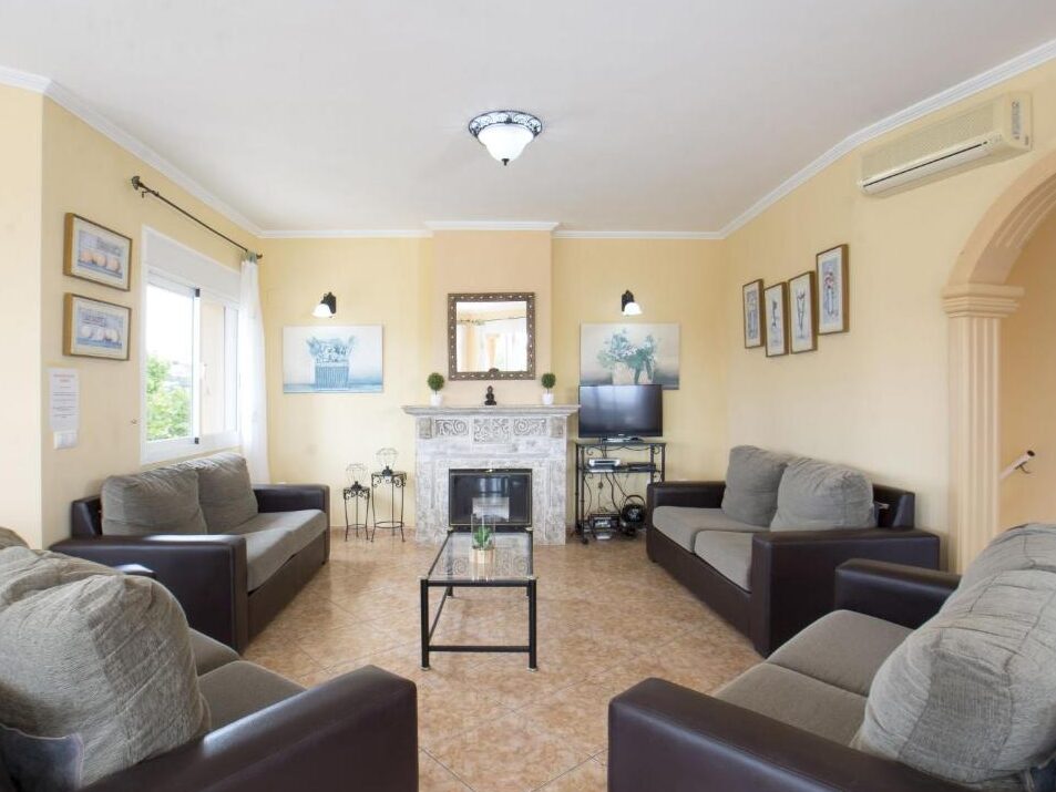 rest and recharge in Calpe with Oasis Yoga retreat with holistic practices and mindfulness
